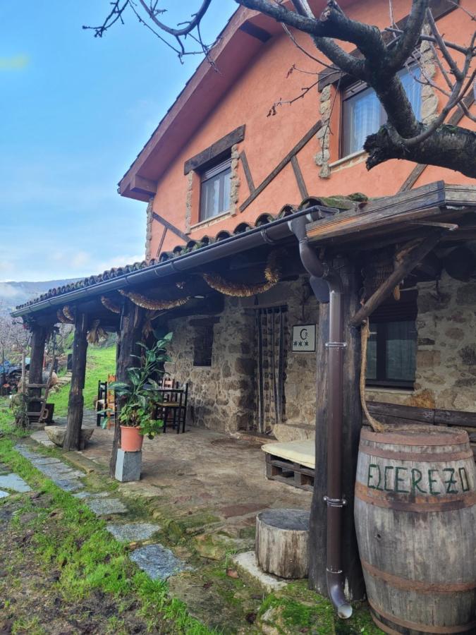 Casas Rurales El Cerro Y El Cerezo Navaconcejo Kültér fotó